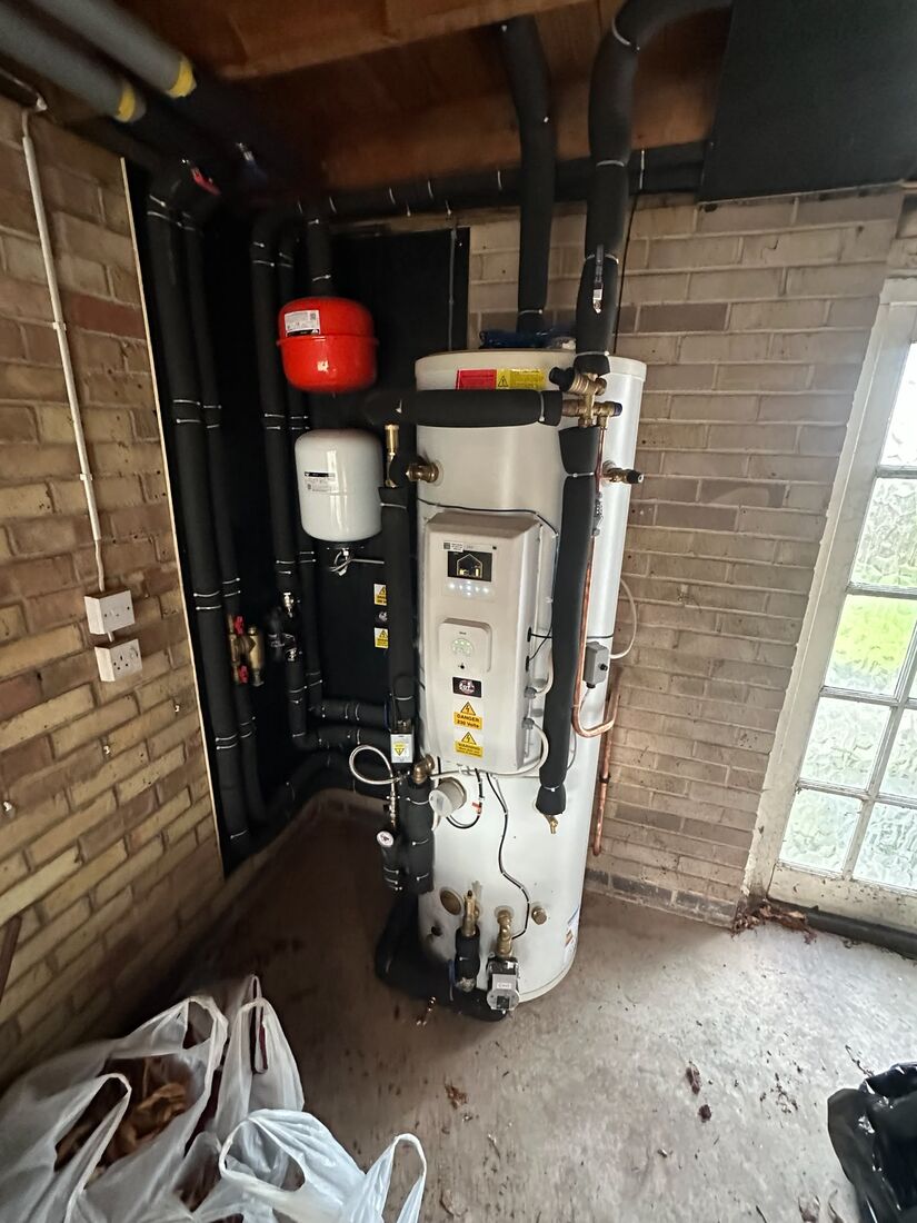 Unvented hot water cylinder installation in Farnsfield by AuraNord